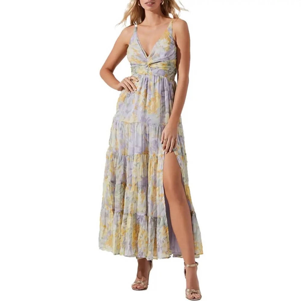 ASTR the label Dress MIDI Medium